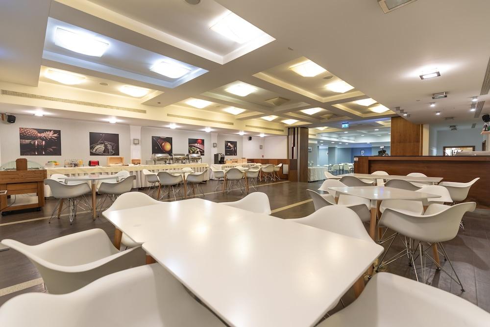 Art Hotel William Bratislava Esterno foto