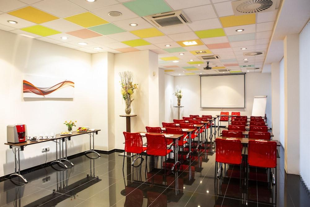 Art Hotel William Bratislava Esterno foto